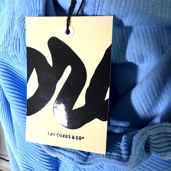 The Cords & Co. ANTHROPOLOGIE | Unisex Love Hoodie - Picture 9 of 16